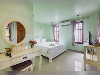 Sakarin Valley Resort