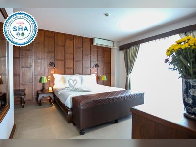 The Bridge Residence Hotel