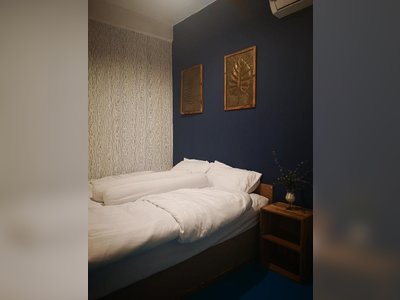 D​ Luck​ Hostel