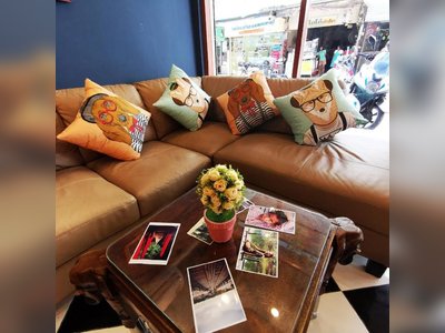 D​ Luck​ Hostel