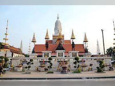 Wat Phanan Choeng