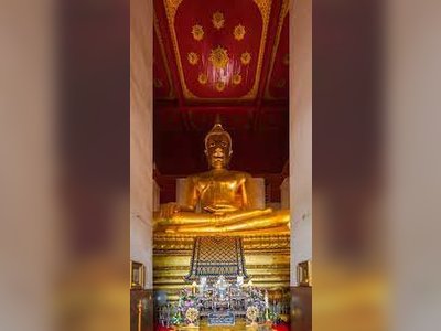 Wihan Phra Mongkhon Bophit