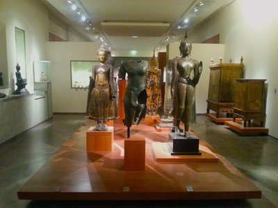 Chao Sam Phraya National Museum