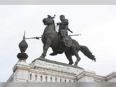 King Naresuan Monument