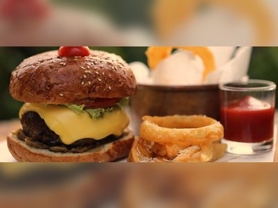 Chivit Thammada  Coffee House & Bistro