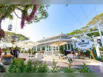 Manorom Coffee House