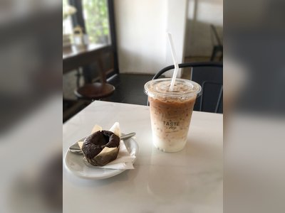 Taste Café
