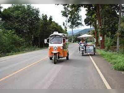 Tuk Tuk Club