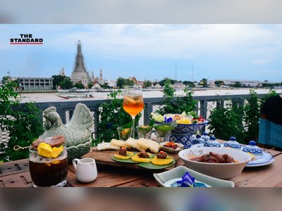 สุพรรณิการ์ เอ็กซ์ รูทส์