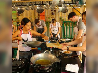 Thai Akha Cooking School