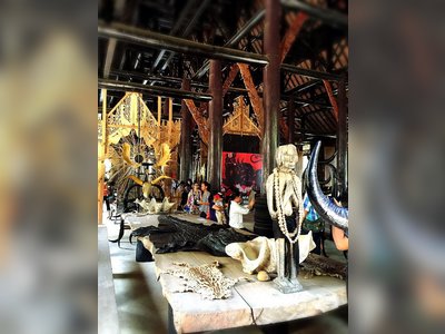 Thawan Datchani National Artist House
