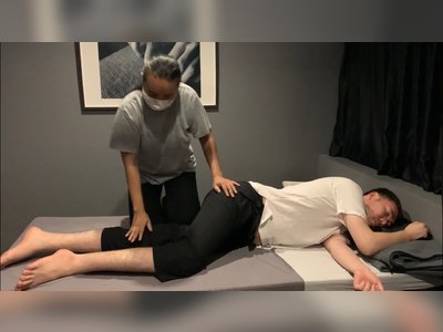 Massage by the blind