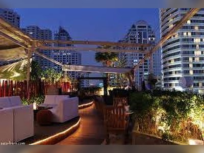 Nest Rooftop Bar