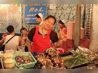 เล็ก & รัตน์ซีฟู้ด
