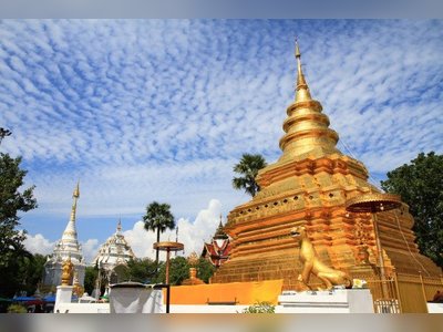 Wat Phra That Doi Chom Thong