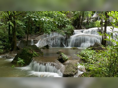 Pha Tad Waterfall