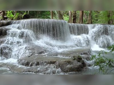 Huai Mae Khamin Waterfalls
