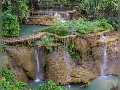 Huai Mae Khamin Waterfalls