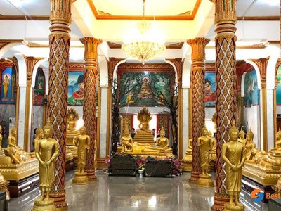 วัดฉลอง