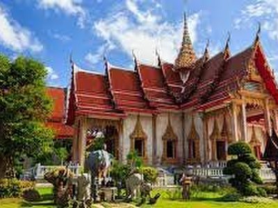 วัดฉลอง