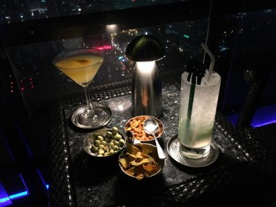 ร้านอาหาร Vertigo And Moon Bar