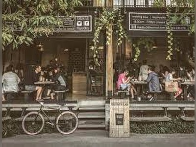 ร้านกาแฟ Doppio Ristr8to