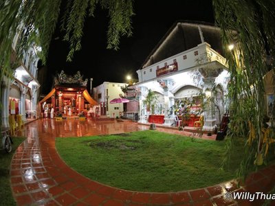 ศาลเจ้าแสงธรรม ภูเก็ต