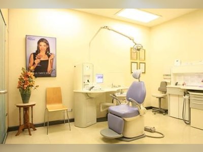 Thantakit International Dental Center