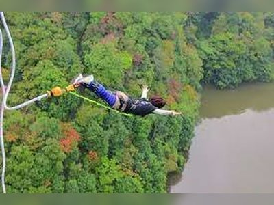 Jungle Bungy Jump in Phuket