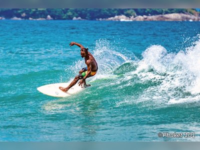 7 ชายหาดโต้คลื่นที่ดีที่สุดในภูเก็ต
