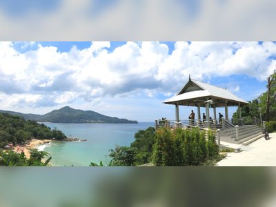 จุดชมวิวหาดแหลมสิงห์ ภูเก็ต