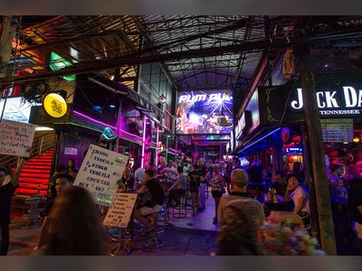 Soi Hollywood