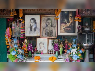Mae Nak Shrine in Bangkok