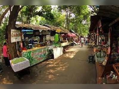 ตลาดน้ำบางน้ำผึ้ง
