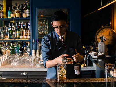 Vesper Cocktail Bar