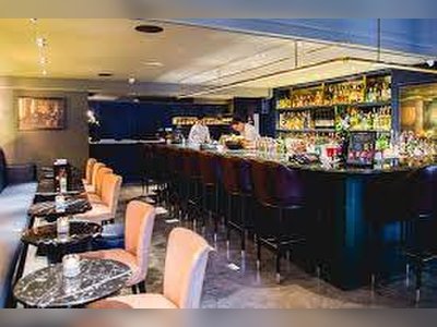Vesper Cocktail Bar