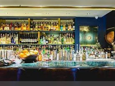 Vesper Cocktail Bar
