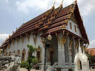 Wat Rakhang Khositaram