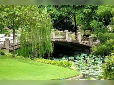 Queen Sirikit Park