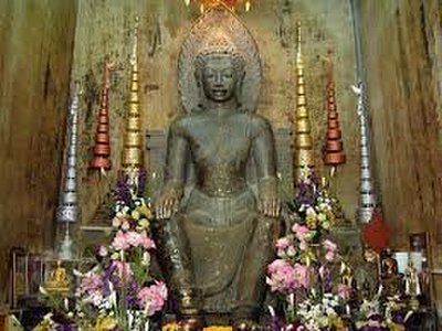 วัดหน้าพระเมรุราชิการาม (พระอารามหลวง)
