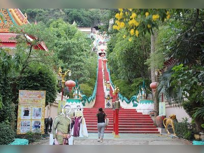 Wat Ban Tham