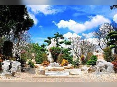 อุทยานหินล้านปีและฟาร์มจระเข้พัทยา