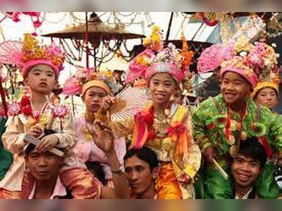 Buat Luk Khaeo Festival