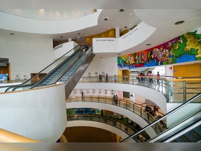 หอศิลปวัฒนธรรมแห่งกรุงเทพมหานคร (Bangkok Art and Culture Centre (BACC))