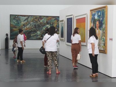 Emjaroen Gallery