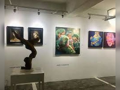 แกลเลอรี La Lanta Fine Art