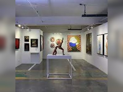 แกลเลอรี La Lanta Fine Art