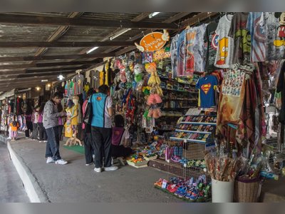 Ayodhaya Floating Market