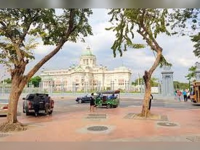 พระที่นั่งอนันตสมาคม พระราชวังดุสิต