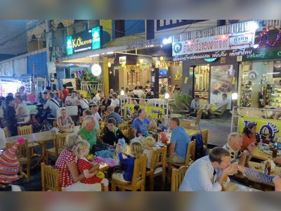 Cha-Am Night Market